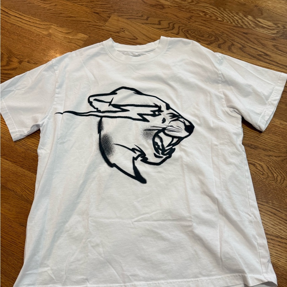 Rare Mr. Beast graphic t-shirt
